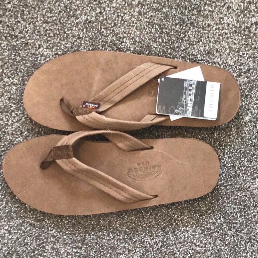 Men’s size 12 brown flip flops